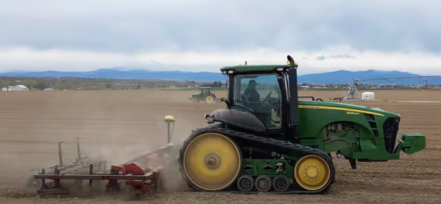 Hungenberg Produce: Organic Carrot Farming With Advanced John Deere Technology