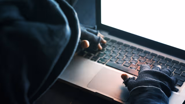 Scam Alert: Beware of Fraudulent "Ag Machinery Transport" Website