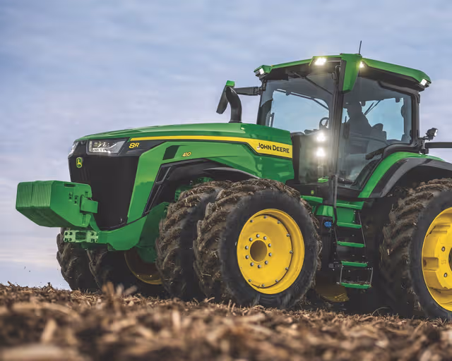 Sugar Beet Spotlight: John Deere 8 Series & 9 Series