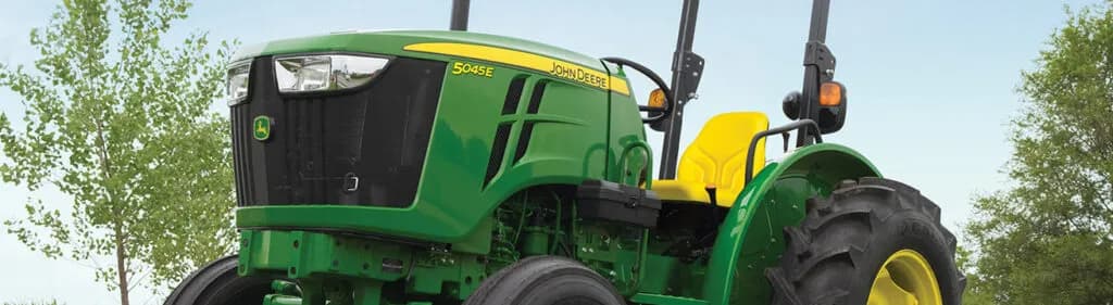 Dare to Compare: Why the John Deere 1 Series Leads the Sub-Compact Class
