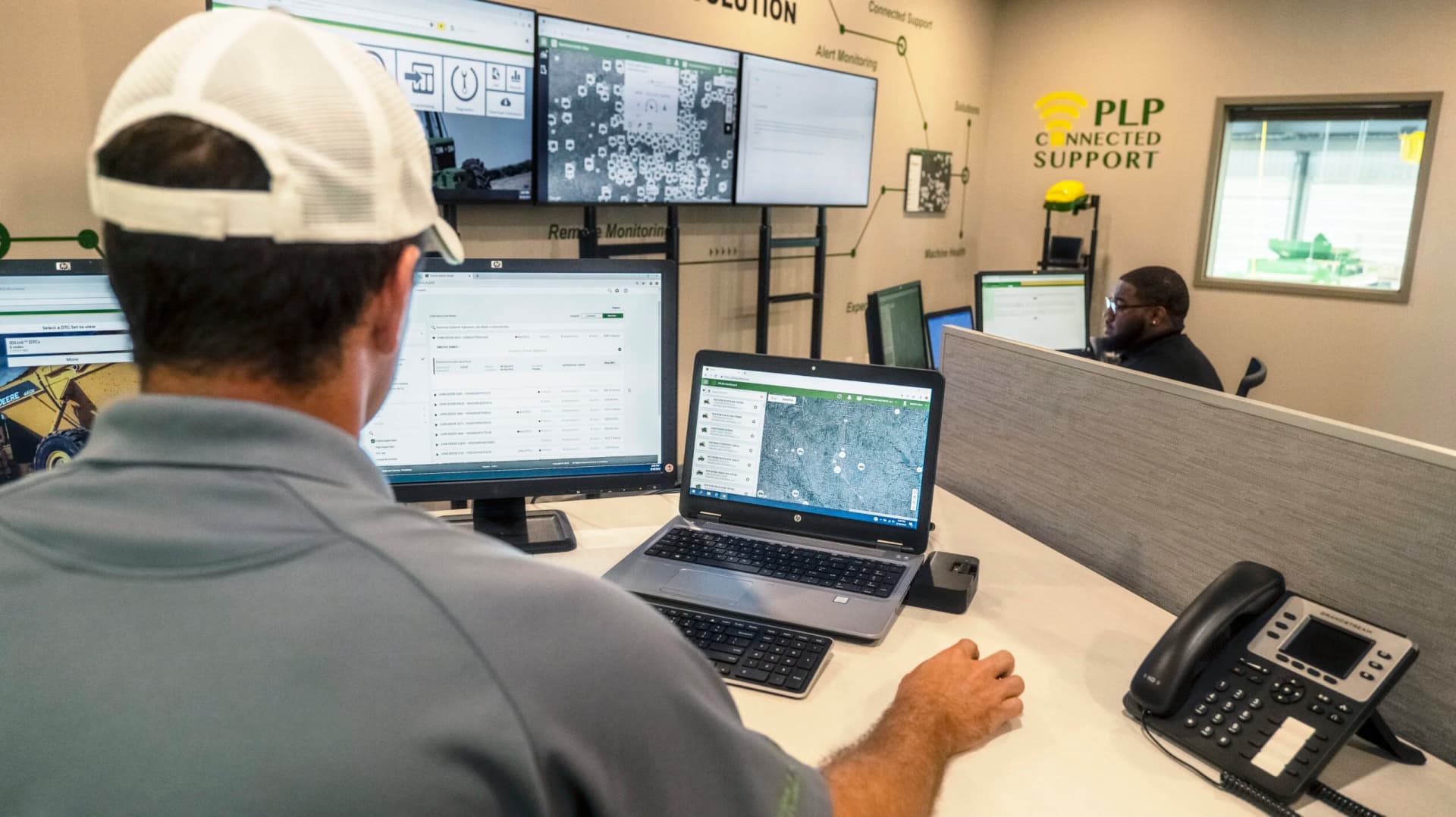 Data management and sharings here